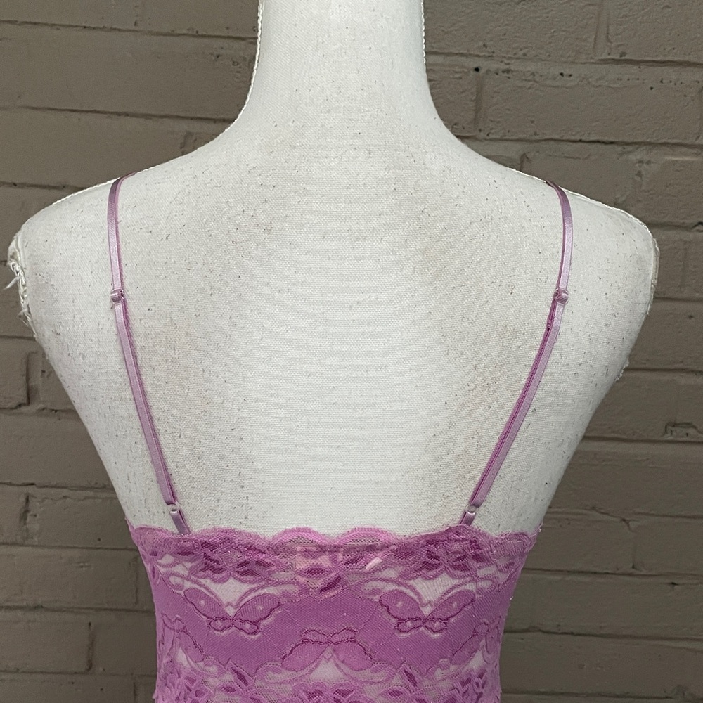 Floral & Butterfly Lace Nighty S - Picture 8 of 10